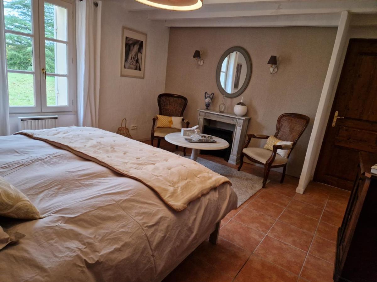 Maison Cassin47 Lavergne  ภายนอก รูปภาพ