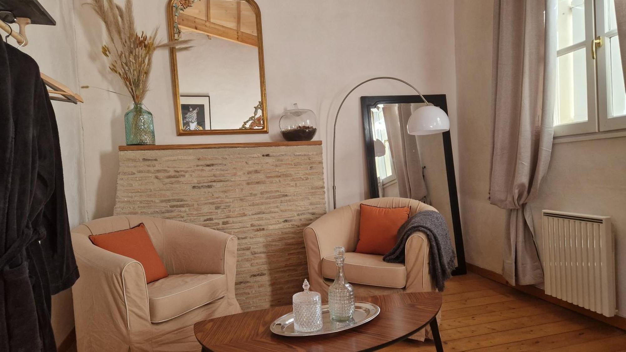 Maison Cassin47 Lavergne  ภายนอก รูปภาพ